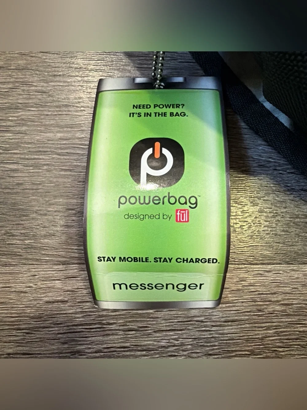 Powerbag Ful Messenger Laptop Bag w Battery Charger Smartphone Tablet 18